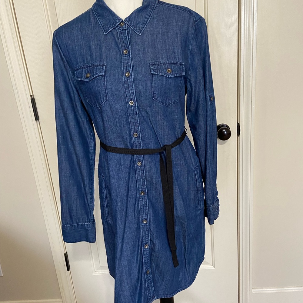 Banana Republic Denim/Chambray Dress